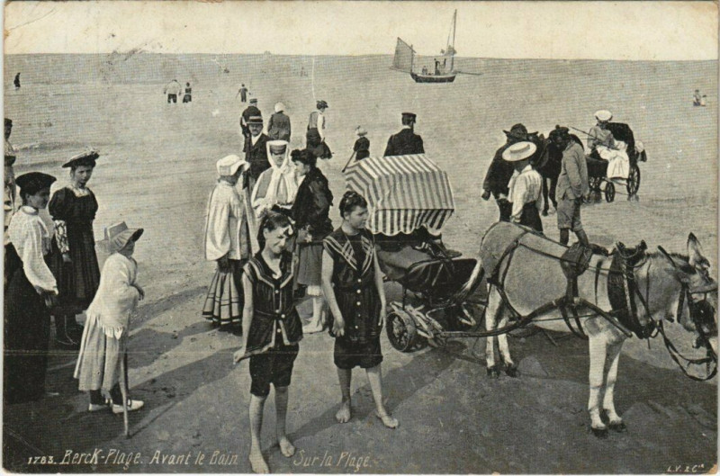 Carte postale ancienne Berck-Plage Sur la Plage à Berck