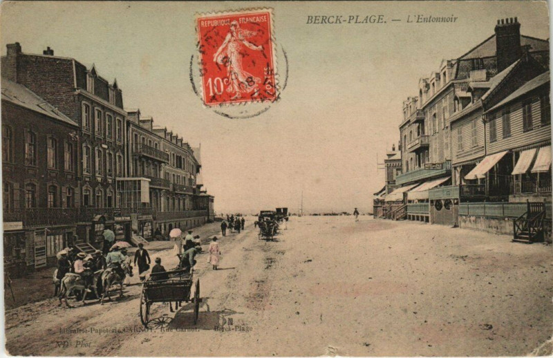 Carte postale ancienne Berck-Plage Entonnoir à Berck