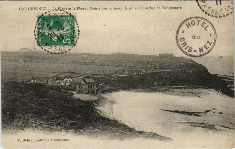 Carte postale ancienne Cap Gris-Nez - La Plage et le Phare