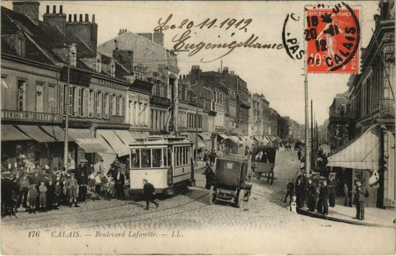 Carte postale ancienne Calais - Boulevard Lafayette à Calais