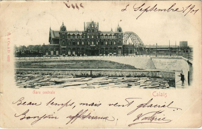 Carte postale ancienne Calais - Gare centrale à Calais