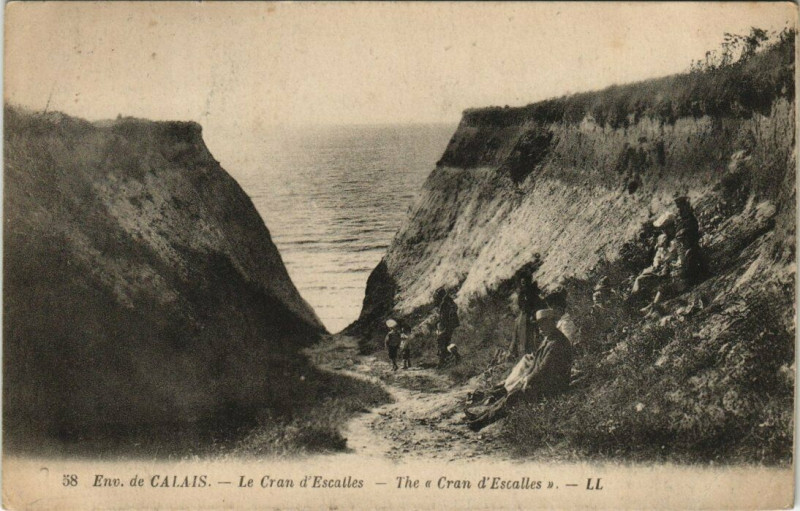 Carte postale ancienne Environs de Calais - Le Cran d'Escalles à Calais