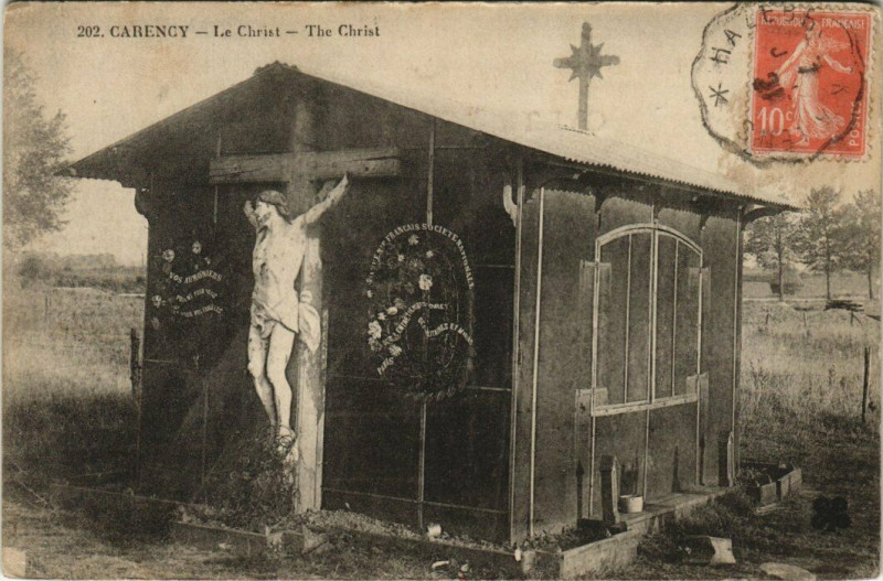 Carte postale ancienne Carency-Le Christ à Carency