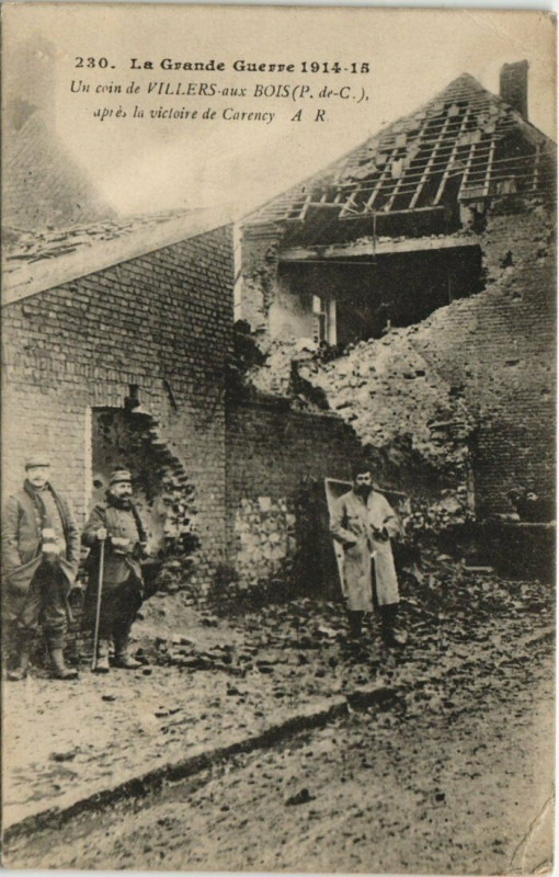 Carte postale ancienne Un coin de Villers aux Bois apres la victoire de Carency à Carency