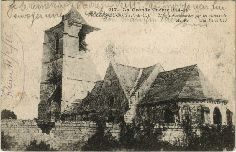 Carte postale ancienne Villers au Bois-L'Eglise bombardée par les allemands à Villers-au-Bois