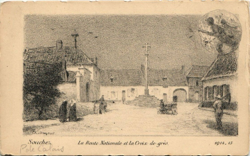 Carte postale ancienne Souchez - La Route Nationale et la Croix de grés à Souchez