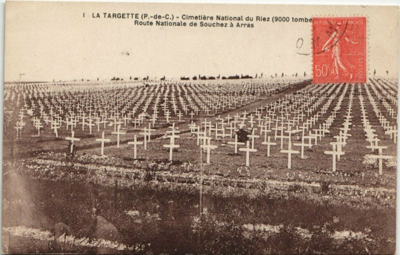 Carte postale ancienne La Targette - Cimetiere Nationale du Riez