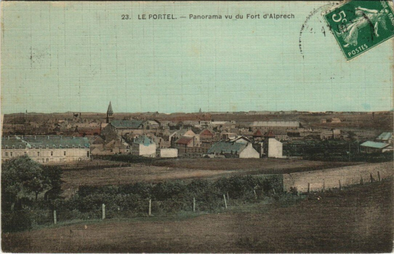 Carte postale ancienne Le Portel - Panorama vu du Fort d'Alprech au Portel
