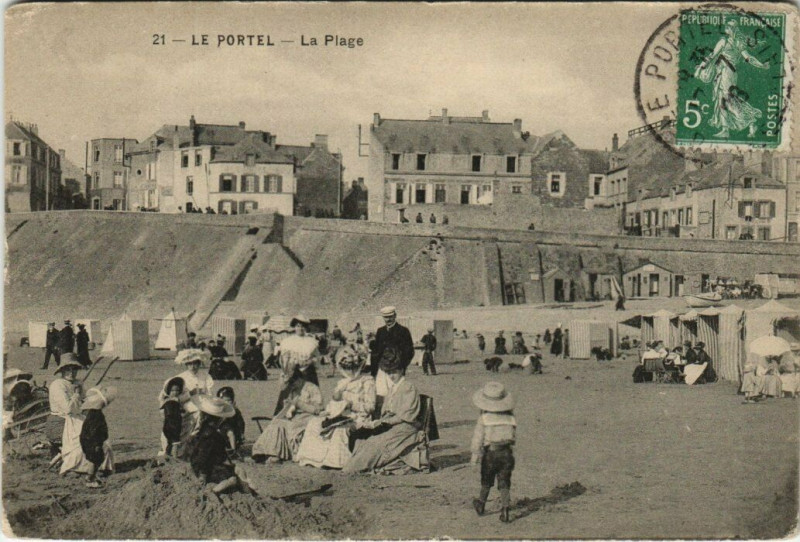 Carte postale ancienne Le Portel - La Plage au Portel