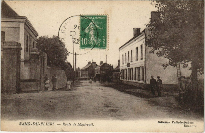 Carte postale ancienne Rang-du-Fliers - Route de Montreuil à Rang-du-Fliers