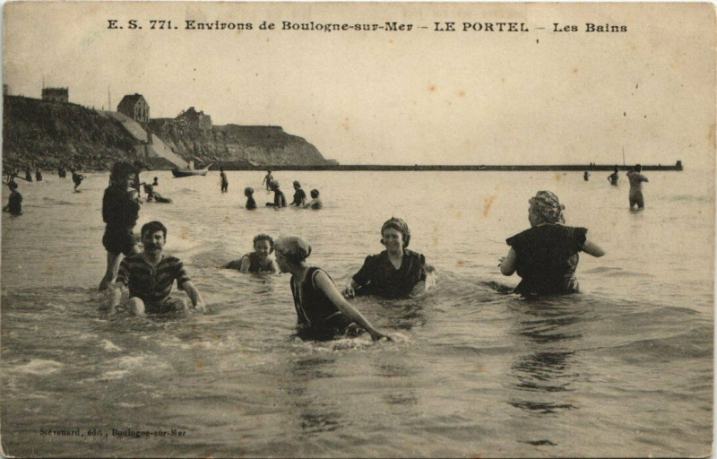 Carte postale ancienne Le Portel - Les Bains au Portel