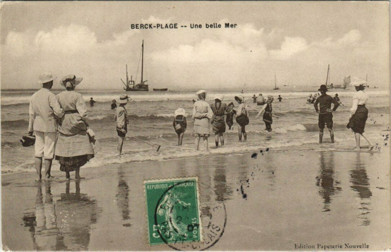 Carte postale ancienne Berck-Plage - Une belle Mer à Berck