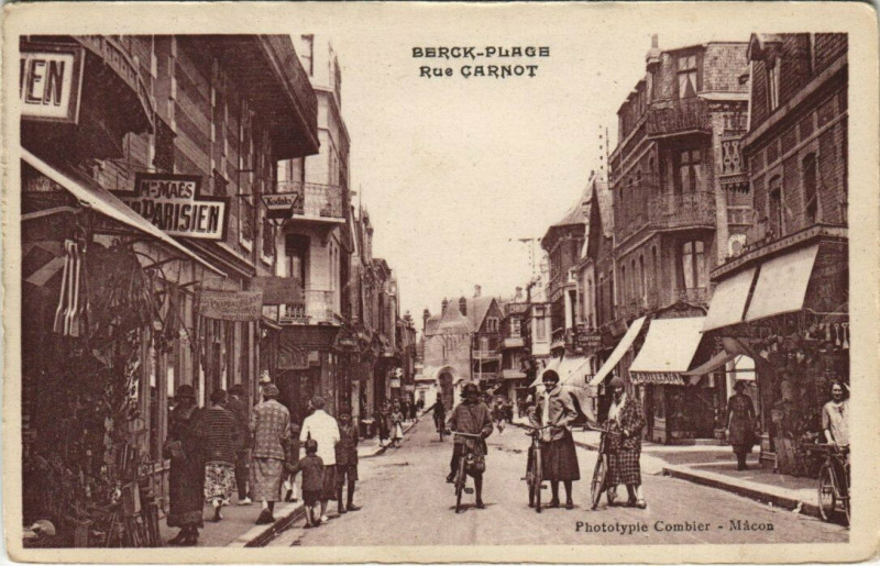 Carte postale ancienne Berck-Plage - Rue Carnot à Berck