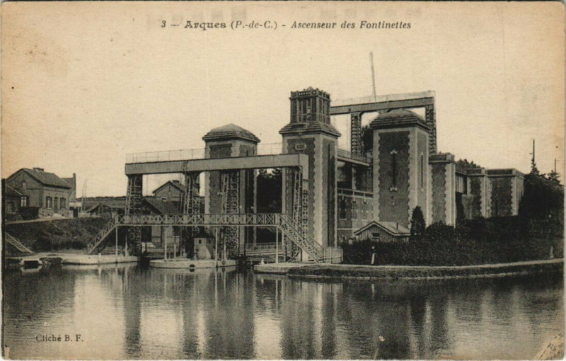 Carte postale ancienne Arques - Ascenseur des Fontinettes à Arques