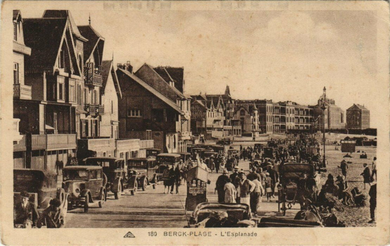 Carte postale ancienne Berck-Plage - L'Esplanade à Berck