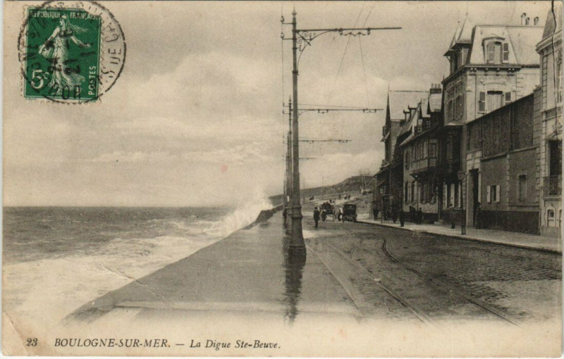 Carte postale ancienne Boulogne-sur-Mer - La DigueSainte-Beuve à Boulogne-sur-Mer