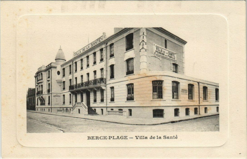 Carte postale ancienne Berck-Plage - Villa de la Sante à Berck
