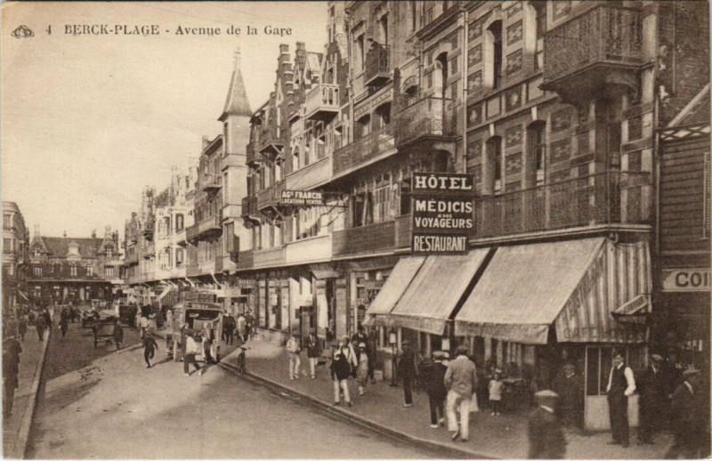 Carte postale ancienne Berck-Plage - Avenue de la Gare à Berck