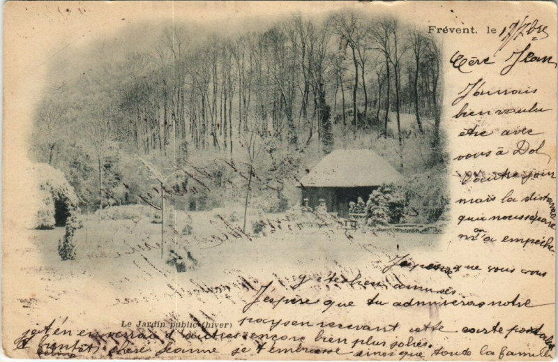 Carte postale ancienne Frevent - Le Jardin public à Frévent