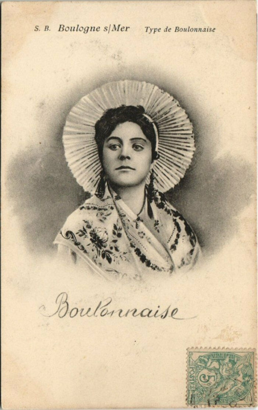 Carte postale ancienne Boulogne-sur-Mer - Type de Boulonnaise à Boulogne-sur-Mer