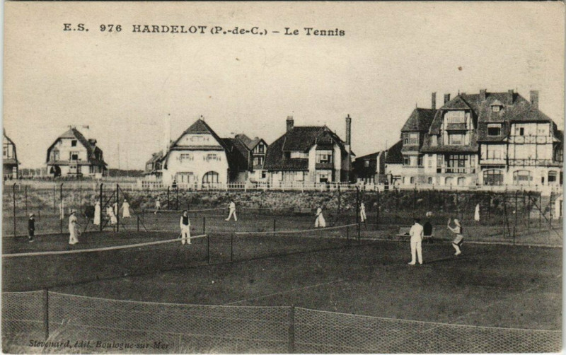 Carte postale ancienne Hardelot - Le Tennis