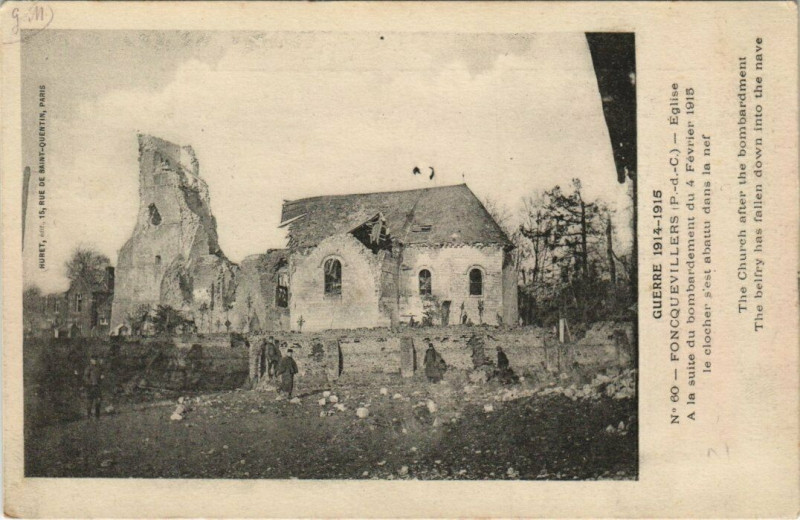 Carte postale ancienne Foncquevillers - Eglise a la suite du bombardement à Foncquevillers