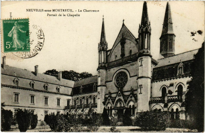 Carte postale ancienne Neuville sous Montreuil- Chartreuse,Portail de la Chapelle France à Montreuil