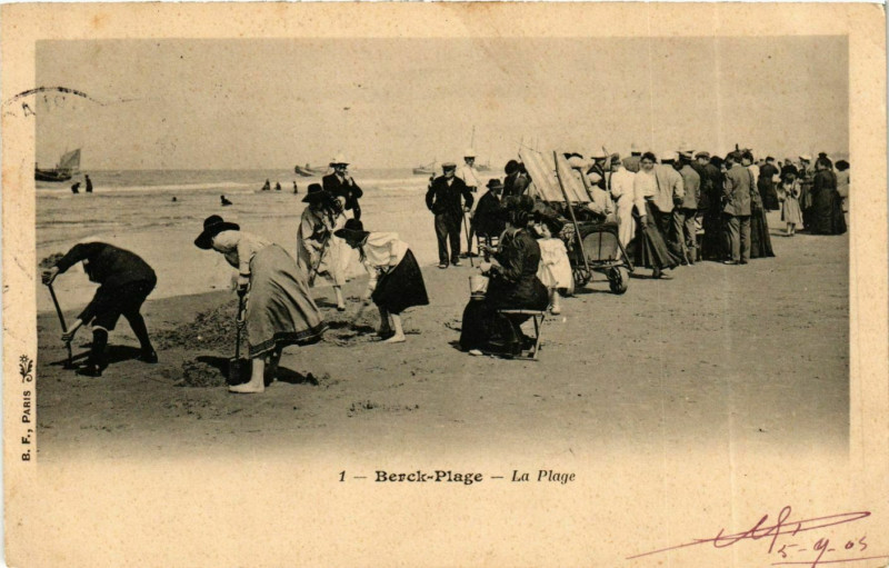 Carte postale ancienne Berck Plage- La Plage France à Berck