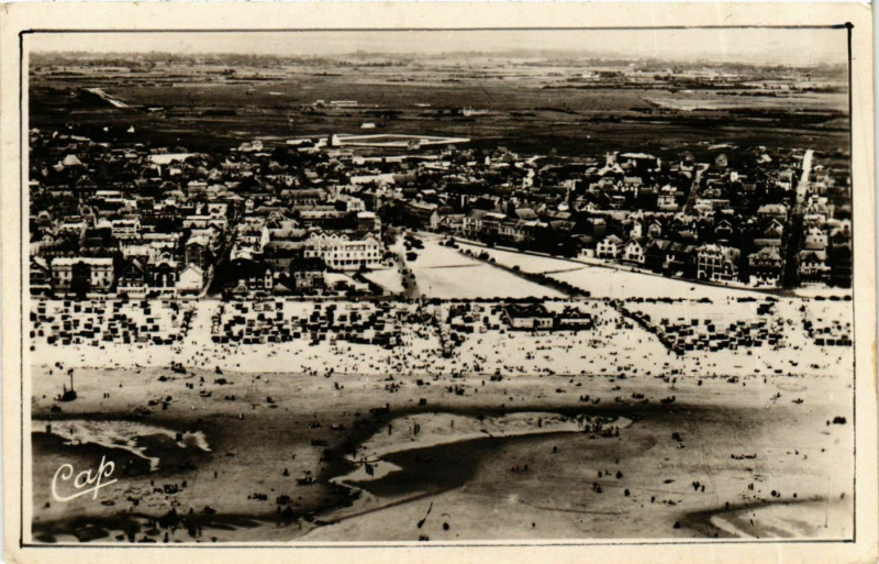 Carte postale ancienne Berck Plage- Partie centrale, Entonnoir France à Berck
