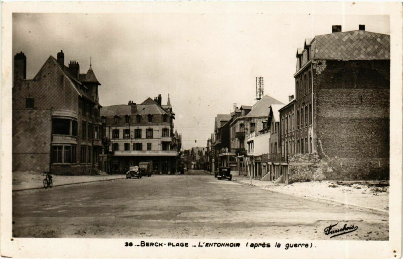 Carte postale ancienne Berck Plage- Entonnoir France à Berck