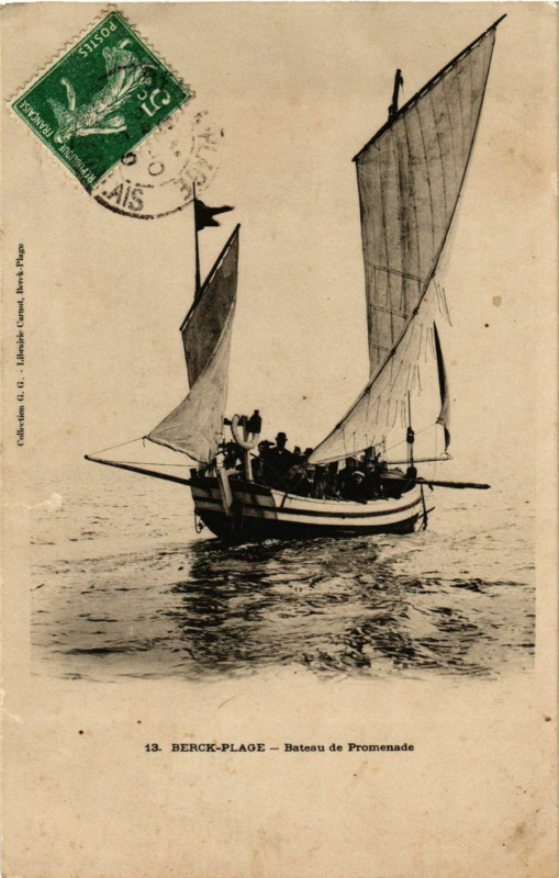 Carte postale ancienne Berck Plage- Bateau de Promenade France à Berck