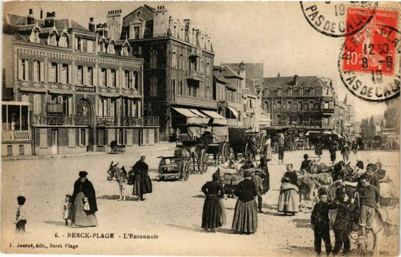 Carte postale ancienne Berck-Plage - L'Entonnoir à Berck
