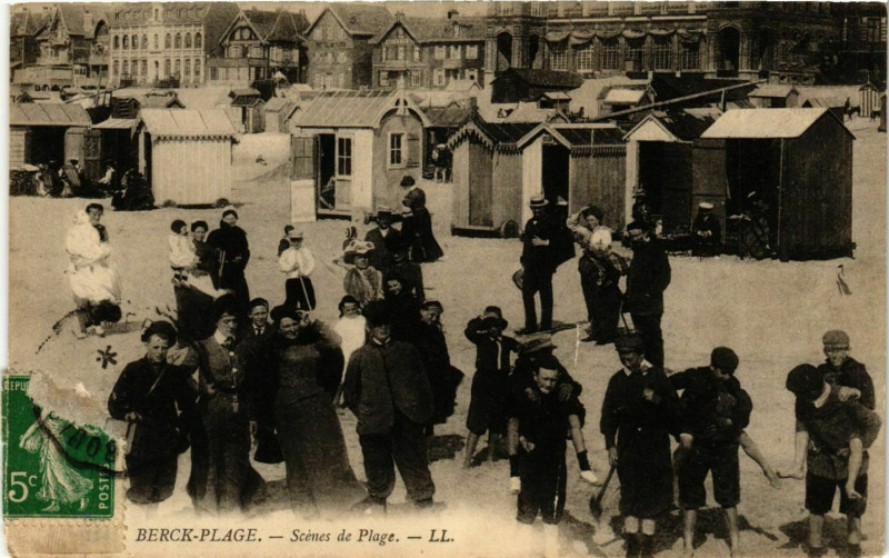Carte postale ancienne Berck-Plage - Scénes de Plage à Berck
