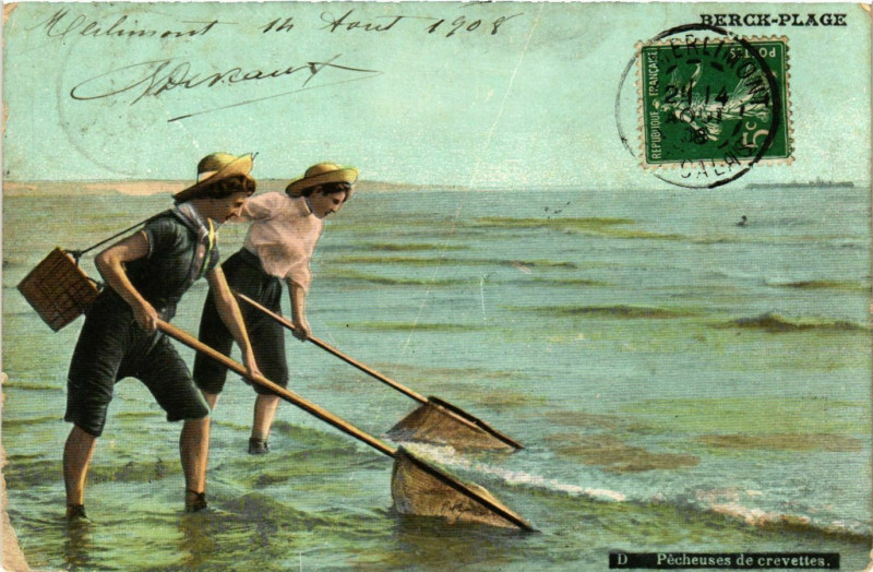 Carte postale ancienne Berck-Plage Pecheuses de Crevettes à Berck