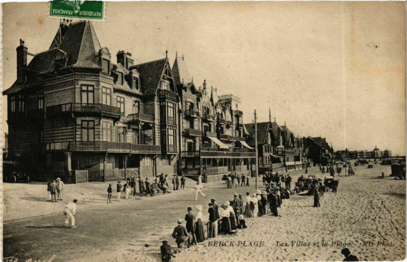 Carte postale ancienne Berck-Plage - Les Villas et le Plage à Berck