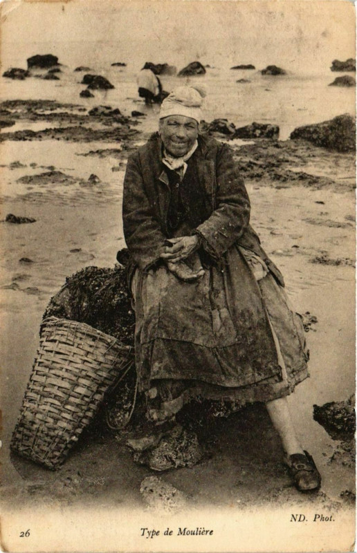 Carte postale ancienne Type de Mouliere