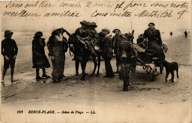 Carte postale ancienne Berck-Plage Scéne de Plage à Berck