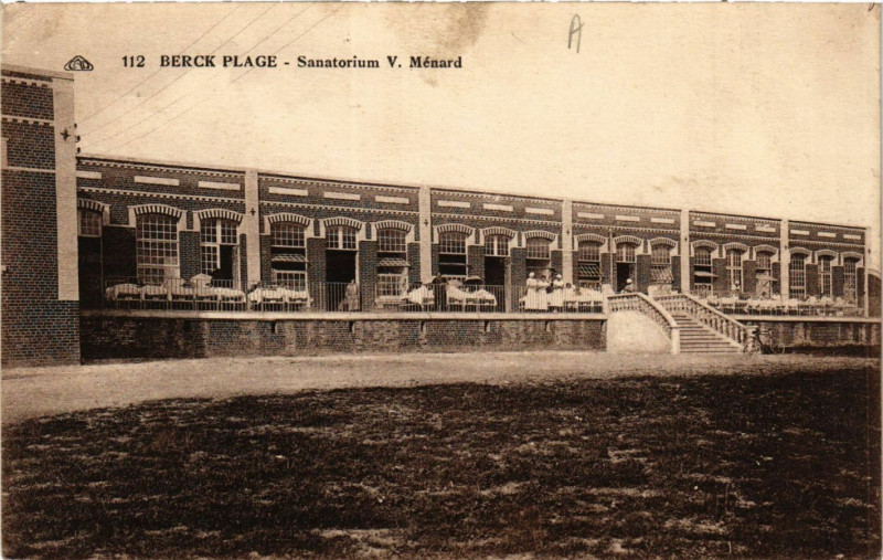 Carte postale ancienne Berck-Plage Sanatorium V. Ménard à Berck