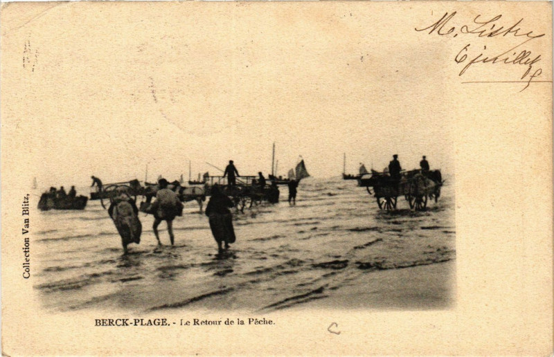 Carte postale ancienne Berck-Plage Le Retour de la Péche à Berck
