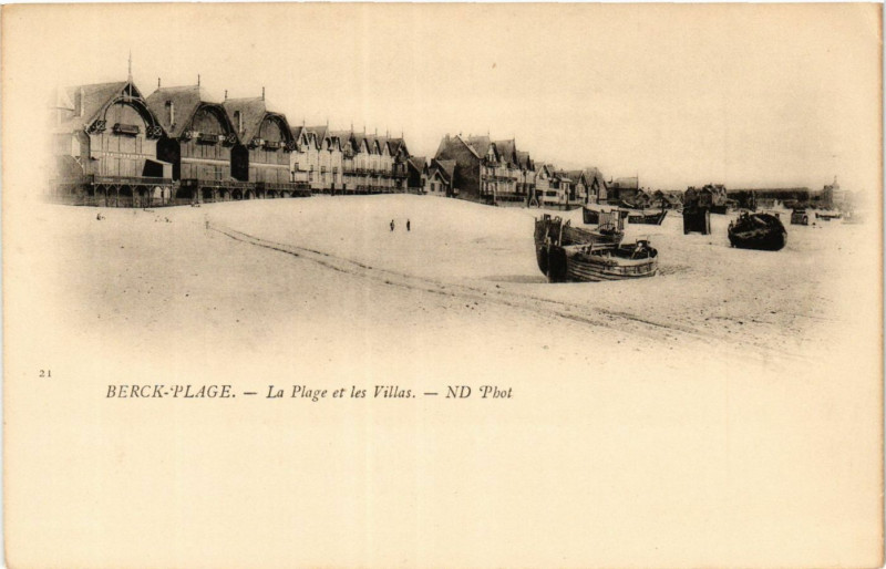 Carte postale ancienne Berck-Plage La Plage et les Villas à Berck
