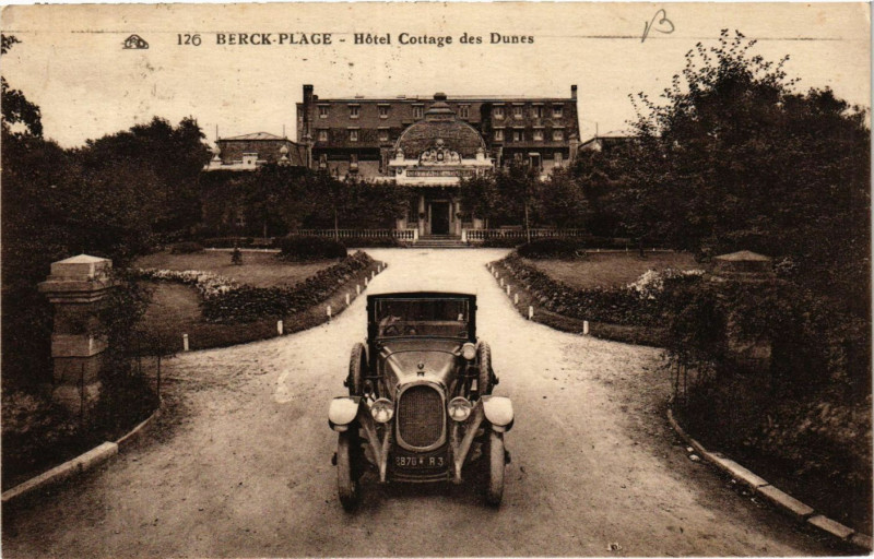 Carte postale ancienne Berck-Plage Hotel Cottage des Dunes à Berck