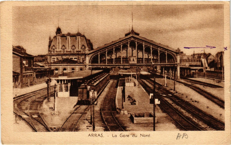 Carte postale ancienne Arras La Gare du Nord à Arras