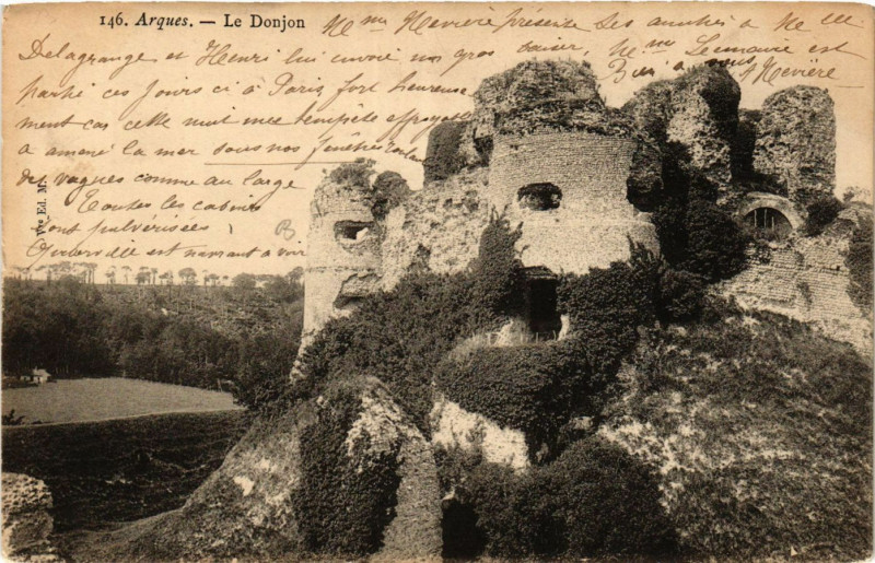 Carte postale ancienne Arques Le Donjon à Arques