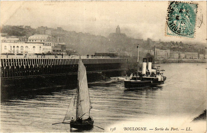 Carte postale ancienne Ll. Bologne - Sortie du Port