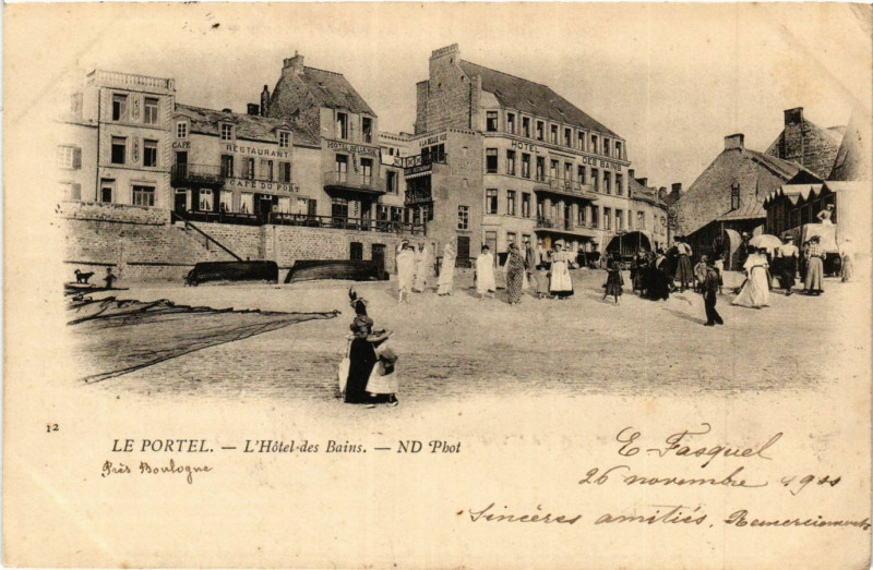 Carte postale ancienne Le Portel L'Hotel des Bains au Portel