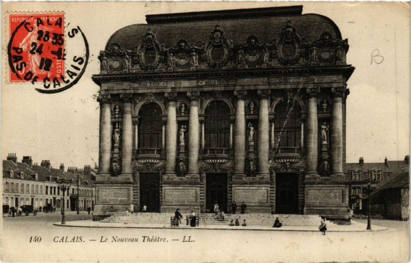 Carte postale ancienne Ed. Ll Calais Le Nouveau Theatre à Calais