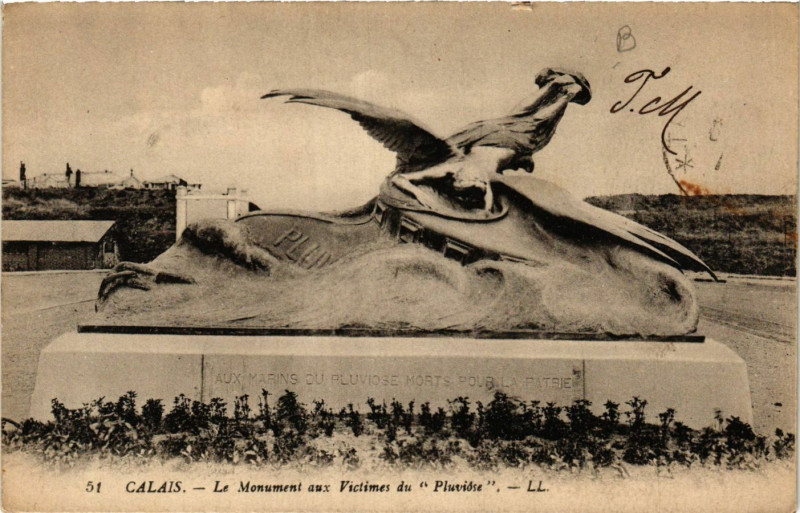 Carte postale ancienne Ed. Ll Calais Le Monument aux Victimes du Pluviose à Calais
