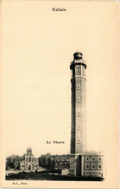 Carte postale ancienne Calais Le Phare à Calais