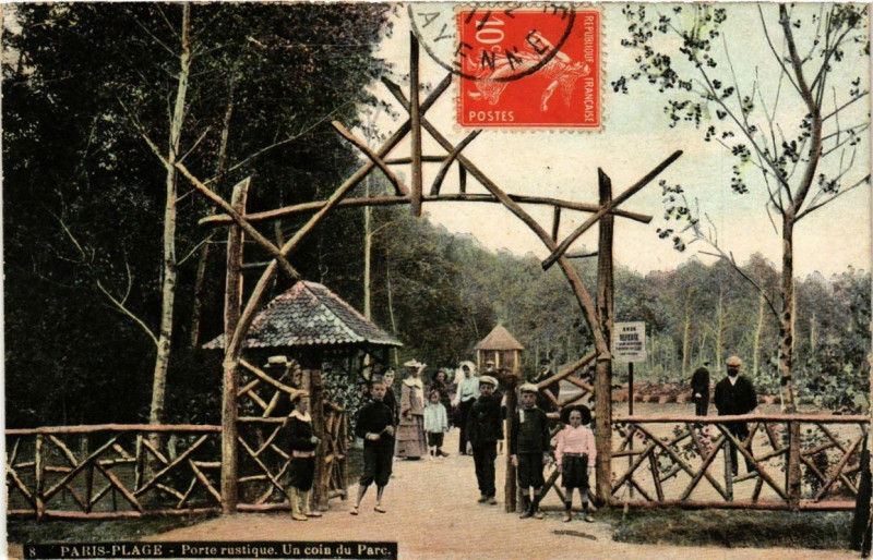 Carte postale ancienne Paris-Plage Porte rustique. Un coin du Parque