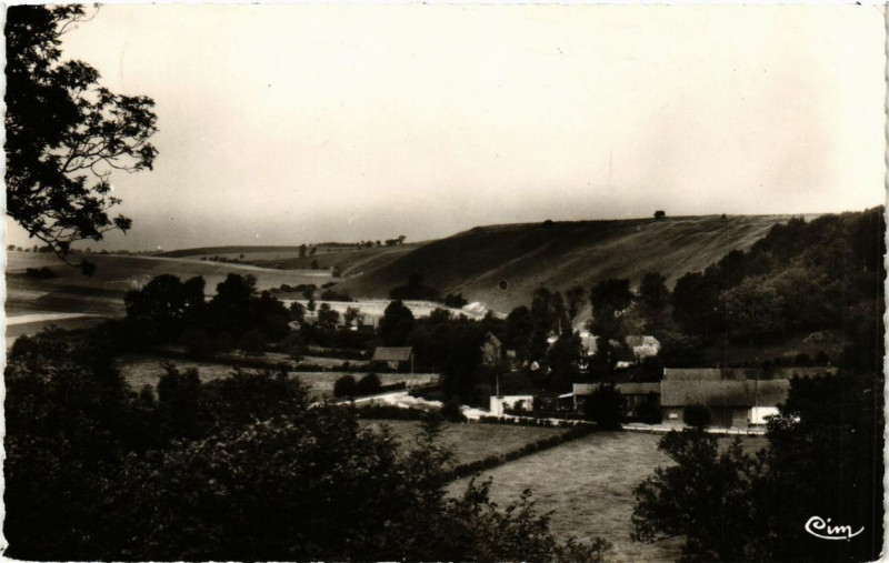Carte postale ancienne Lumbres Le Val à Lumbres